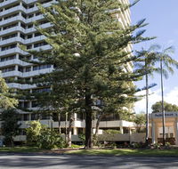 Pacific Towers Holiday Apartments - Accommodation Directory