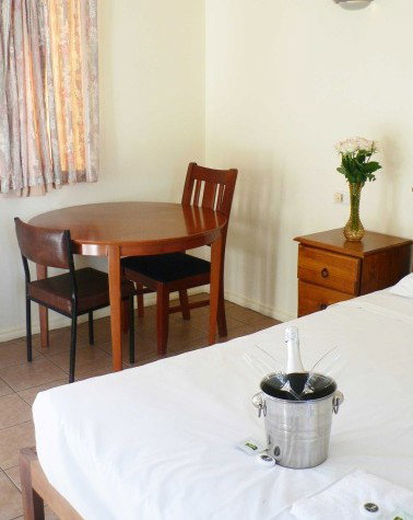 Stayinn Motel - Accommodation Directory 1