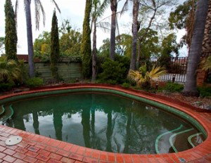 Bell Motor Inn - Accommodation Directory 1