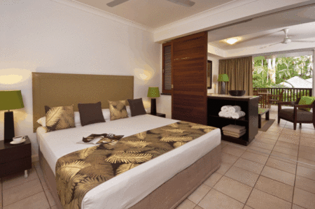 The Reef Retreat - Accommodation Directory 2