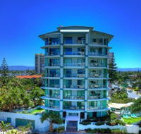 Emerald Sands Apartments - Accommodation Directory