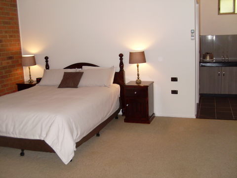 Federation Motor Inn - Accommodation Directory 3