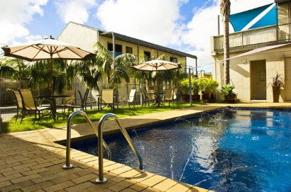 Moonlight Bay Resort - Accommodation Directory 0