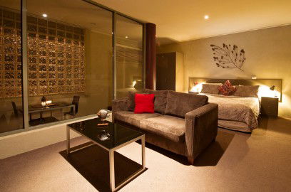 Moonlight Bay Resort - Accommodation Directory 1