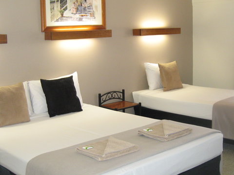 Quilpie Motor Inn - Accommodation Directory 0
