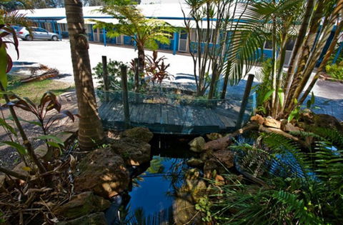 Tin Can Bay Motel - Accommodation Directory 1