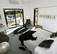 Tonic Hotel - Accommodation Directory
