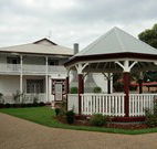 California Manor Bed and Breakfast - - Accommodation Directory