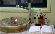 Doughboy Retreat - - Accommodation Directory 0