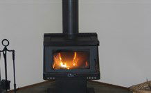Hillcrest Mountain  View Retreat - Accommodation Directory 3