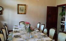 Leconfield House - Accommodation Directory 7
