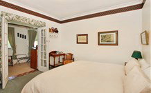 Amelies - Accommodation Directory 1