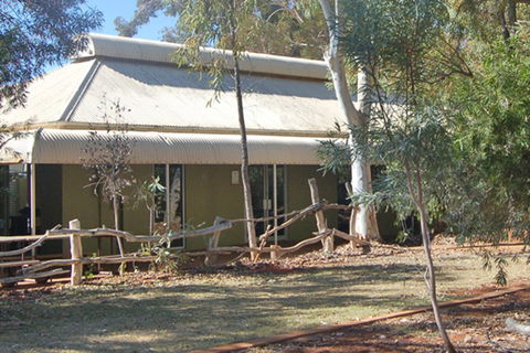 Ayers Rock - Outback Pioneer Lodge - Accommodation Directory 2