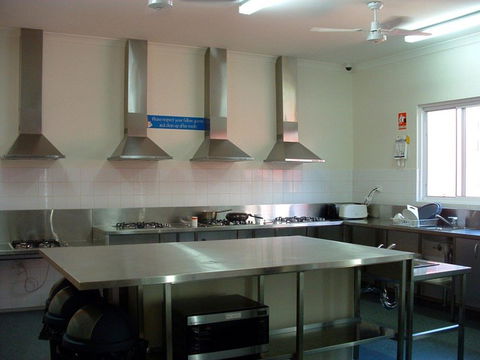 Margaret River Backpackers YHA - Accommodation Directory 4