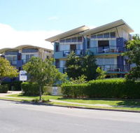 Twin Quays - Accommodation Directory