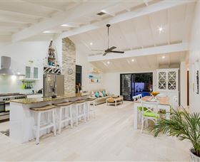 The Tropics At Vogue Holiday Homes - Accommodation Directory 1