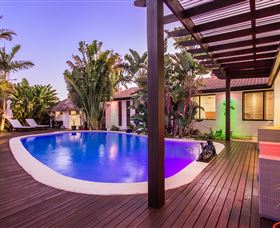 The Tropics At Vogue Holiday Homes - Accommodation Directory 2