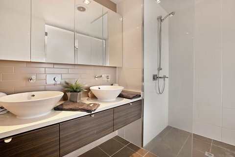 Ananya Executive - Accommodation Directory 7