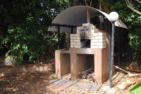 East Arnhem Real Estate - 41 Wuyal Road, Nhulunbuy  NT  0880 - Accommodation Directory 12