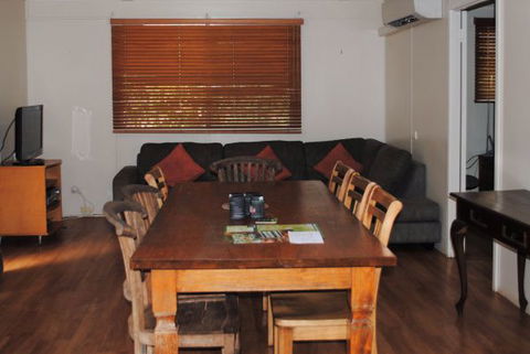 East Arnhem Real Estate - 41 Wuyal Road, Nhulunbuy  NT  0880 - Accommodation Directory 13
