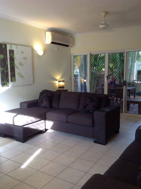 Garunya Executive Townhouse - Accommodation Directory 1
