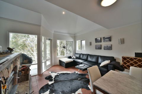 Oberdere Three - Accommodation Directory 14