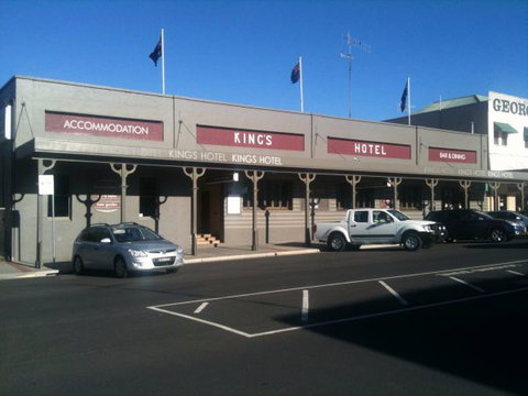 Kings On George Hotel - Accommodation Directory 1