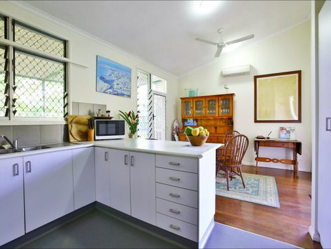 Litchfield Tropical Retreat - Accommodation Directory 3
