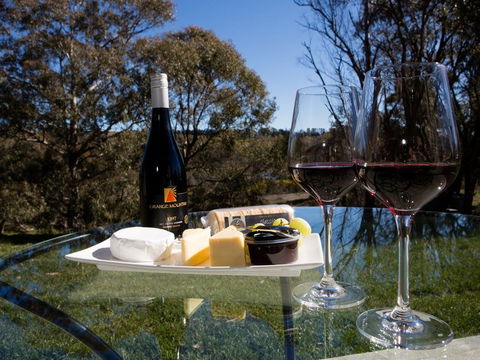 Lakeview Luxury Cabins - Accommodation Directory 0