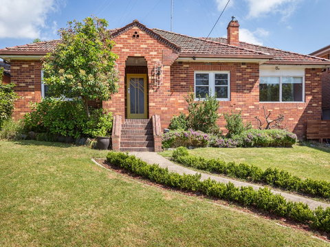 The Yellow Door Guesthouse - Accommodation Directory 0