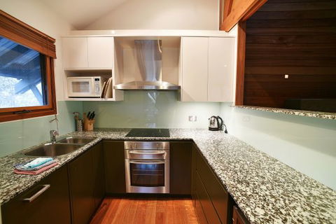 Oberdere Three - Accommodation Directory 11