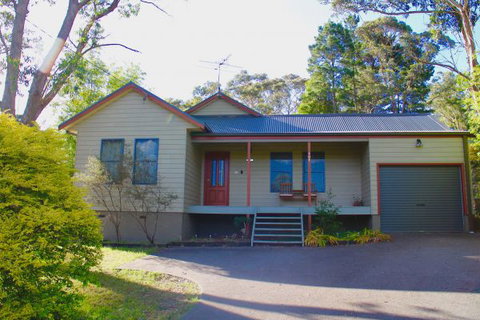 Scenic Cottage - Accommodation Directory 1