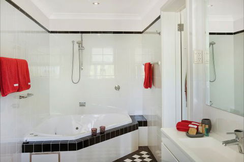 St Raphael - Accommodation Directory 7