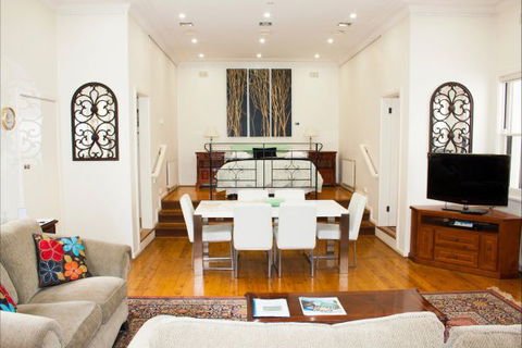 St Raphael - Accommodation Directory 10