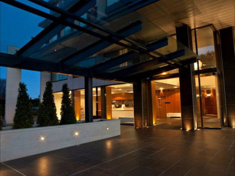 The Gateway Inn - Accommodation Directory 2