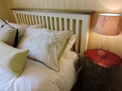 The Guesthouse: Hill End - Accommodation Directory 2
