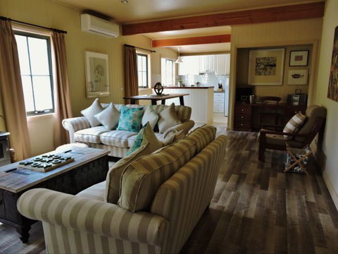 The Guesthouse: Hill End - Accommodation Directory 5