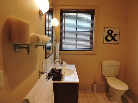 The Guesthouse: Hill End - Accommodation Directory 9