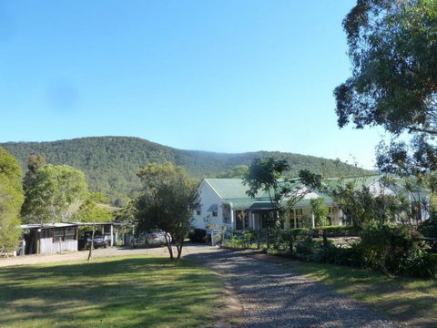 Villa Siena - Accommodation Directory 4