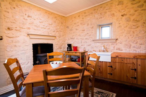 Lakeside Chapel Meningie - Accommodation Directory 2