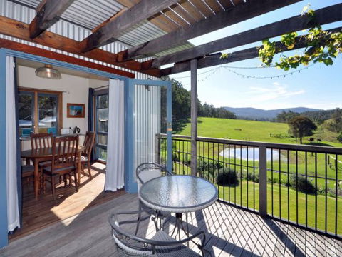 Wedge-tail Loft - Accommodation Directory 0