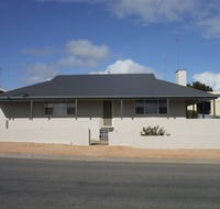 Jetty Views - Accommodation Directory