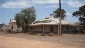 Kingoonya SA Accommodation Directory