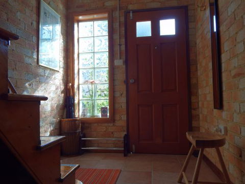 Bet's Bed And Breakfast Studio - Accommodation Directory 7