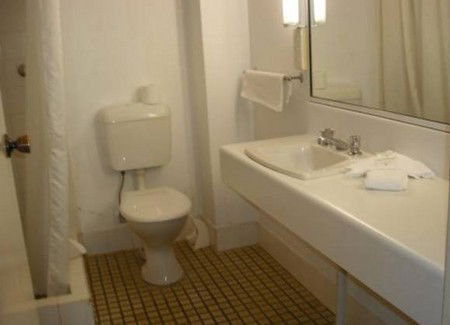 The Dunes Apartments - Accommodation Directory 3