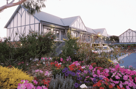 Country Comfort Adelaide Manor - thumb 0