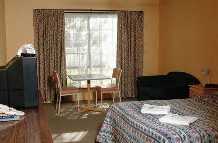 Bakery Park Motor Inn - Accommodation Directory 1