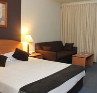 Peninsula Nelson Bay - Accommodation Directory