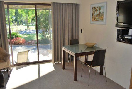 Murray View Motel - Accommodation Directory 0