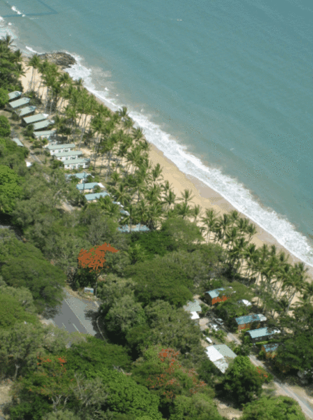 Ellis Beach Oceanfront Bungalows - Accommodation Directory 4
